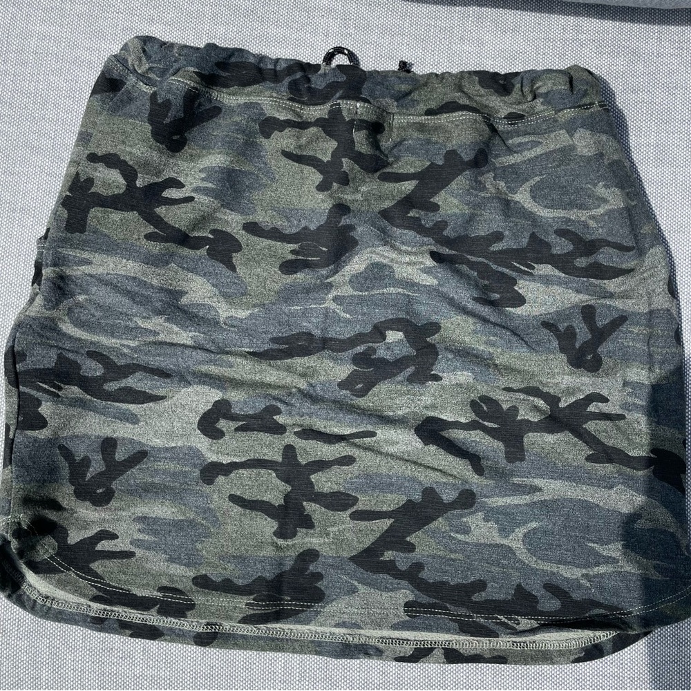 Camo Sundry skirt